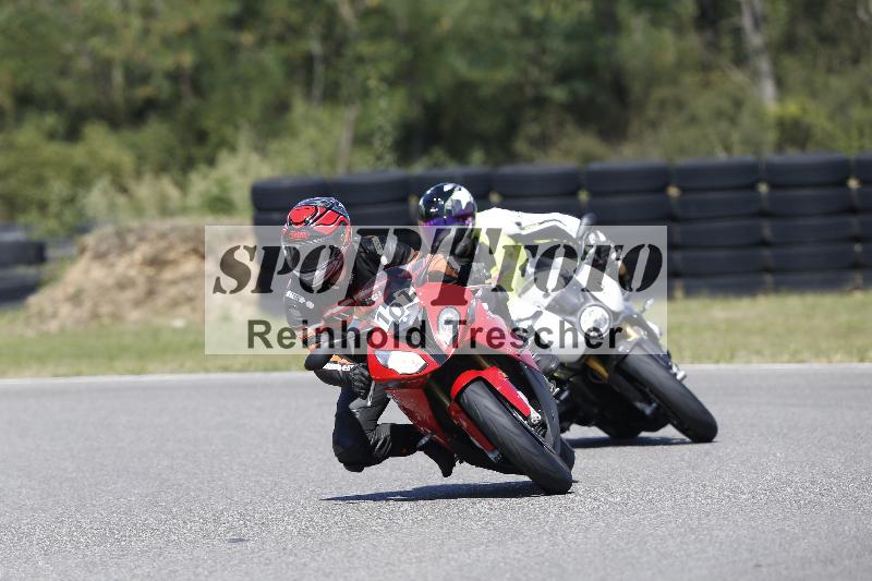 Archiv-2025/48 25.08.2025 Cornu Master School ADR/blau-bleu/101